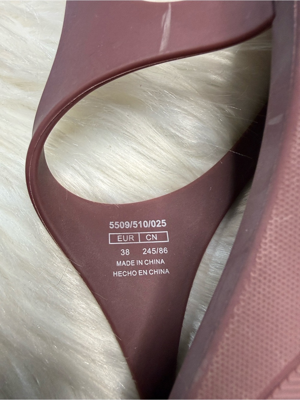 Zara Burgundy Rubber Thong Slingback Sandals - Picture 4 of 9
